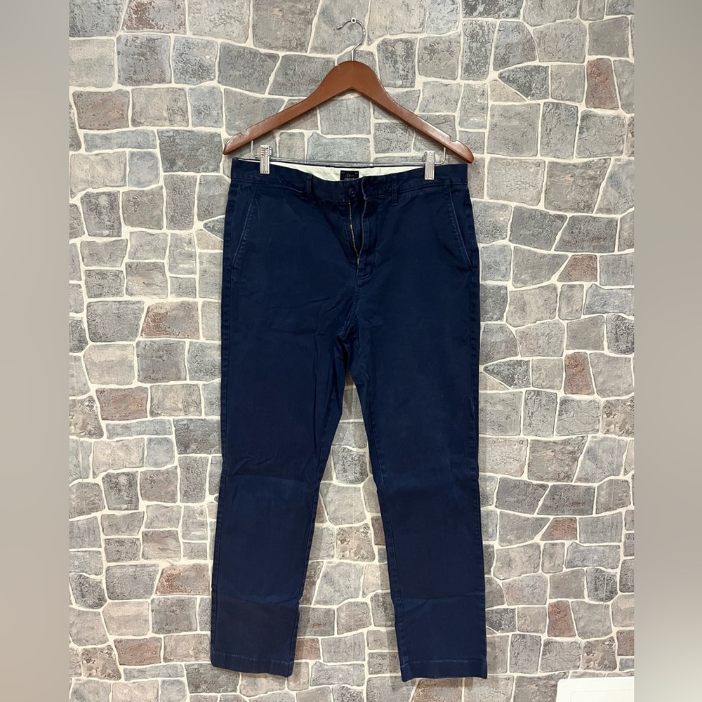 Navy J Crew Khakis in W32/L32
